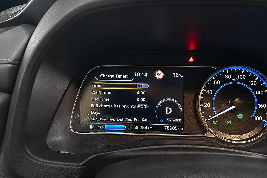 Nissan Leaf