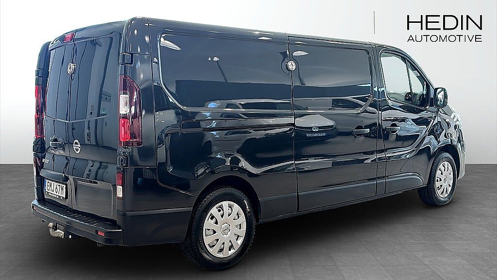 Nissan NV300
