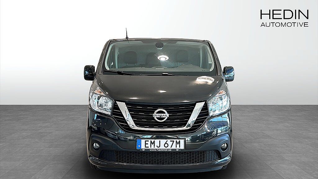 Nissan NV300