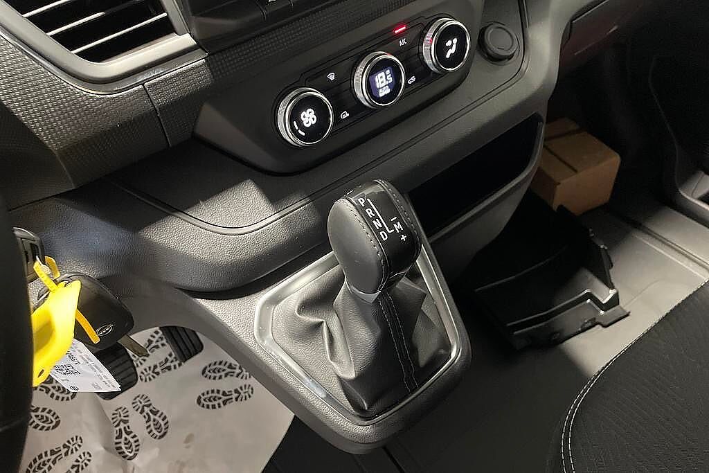 Nissan primastar